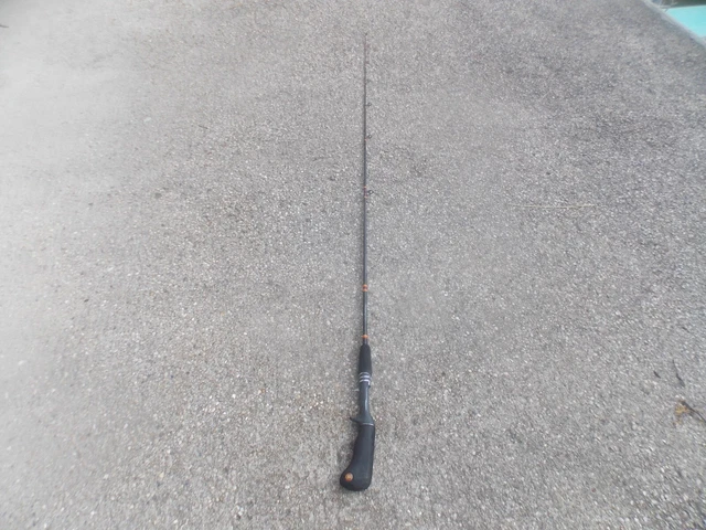 RARE Berkley Lightning Rod Casting Rod LR 15-5'6" 1/4-3/4oz SUPER CLEAN 6/23 RARE Berkley Lightning Rod Casting Rod LR 15-5'6" 1/4-3/4oz SUPER CLEAN 6/23