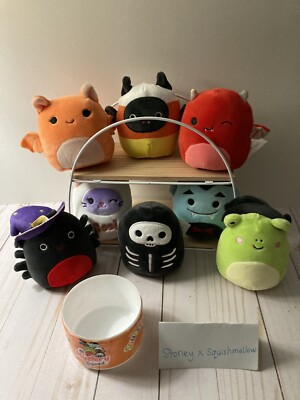 halloween squish capsules
