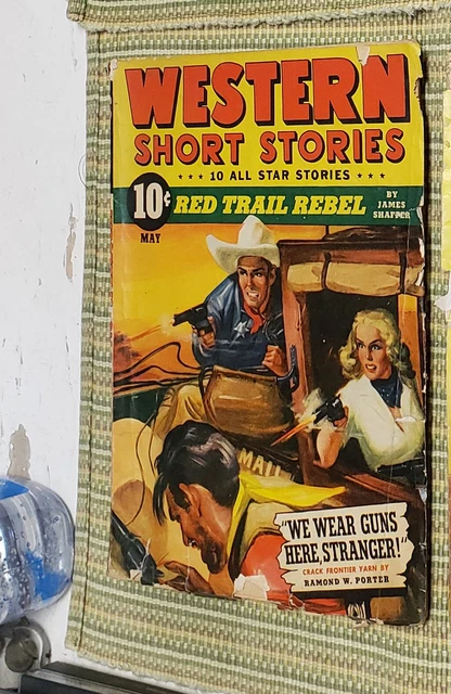 Dime Western Magazine Pulp May 1943 Vol. 5 #6  Red Trail Rider