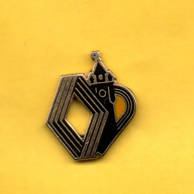Genuine Renault Diamond Lapel Pin – New 2022 Logo Badge, Car Manufacturer Gift