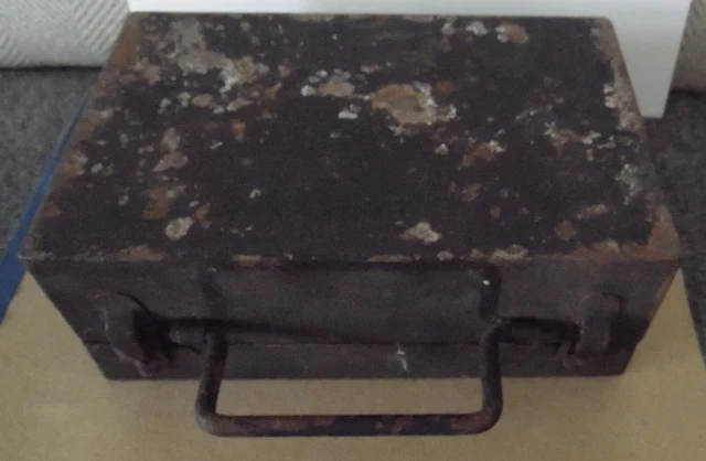 Vintage  Small Metal TOOL Box -VINTAGE ESTATE FIND