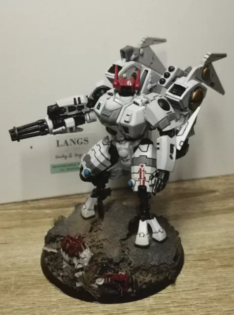 Painted Warhammer 40k tau empire commander XV86 Games Workshop Painted Warhammer 40k tau empire commander XV86 Games Workshop