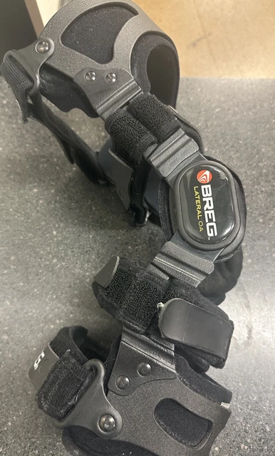 Breg Fusion Lateral OA Knee Brace - Right Medium