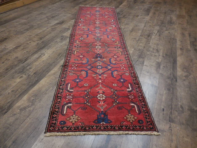 VINTAGE TURKISH HAND MADE GEOMETRIC ANATOLIAN VILLAGE MADE ORIENTAL RUG 2.8x9.10