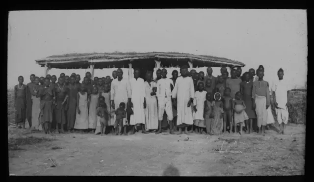 ANTIQUE Magic Lantern Slide LARGE TRIBAL GROUP C1910 PHOTO TANZANIA ? AFRICA