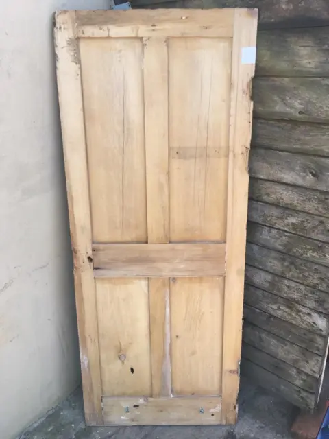 28 3/4x70 1/2” Reclaimed Victorian Stripped Pine 4 Panel 2over2 Internal Door