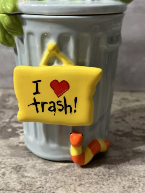Sesame Street Oscar the Grouch Wormy Sculpted Ceramic Cookie Jar Love Trash 2