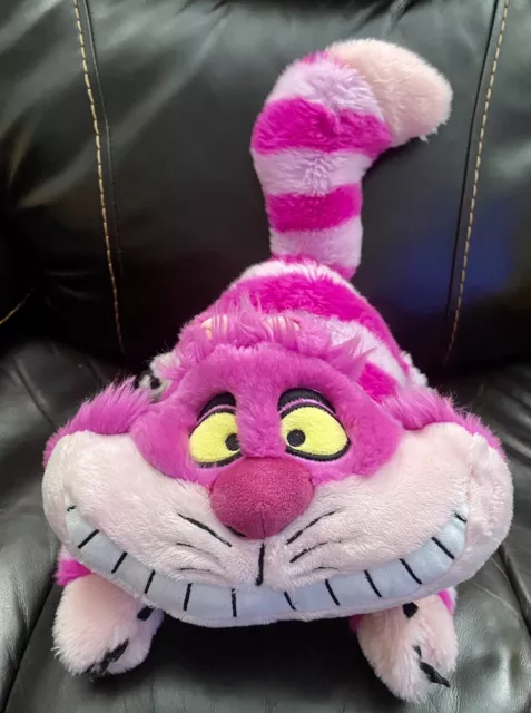 https://www.picclickimg.com/NT0AAOSwKM1lZqpN/Disney-Store-Exclusive-Cheshire-Cat-Alice-in-Wonderland.webp