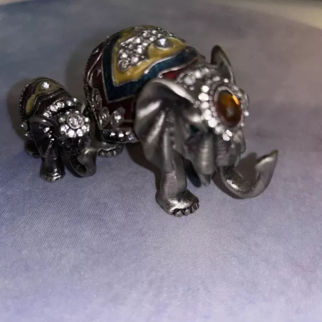 Inseparable Elephants Mother/Child Hinged Trinket Box Pewter Bejeweled