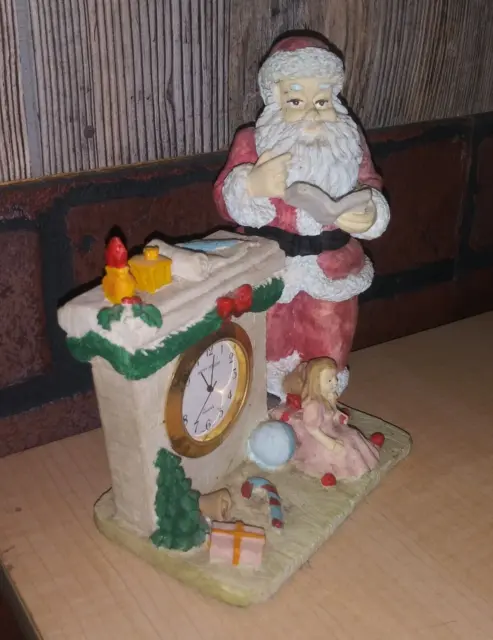 Vintage Christmas JC Penny Santa Tree Mantel Figurine Happy Holiday Quartz Clock