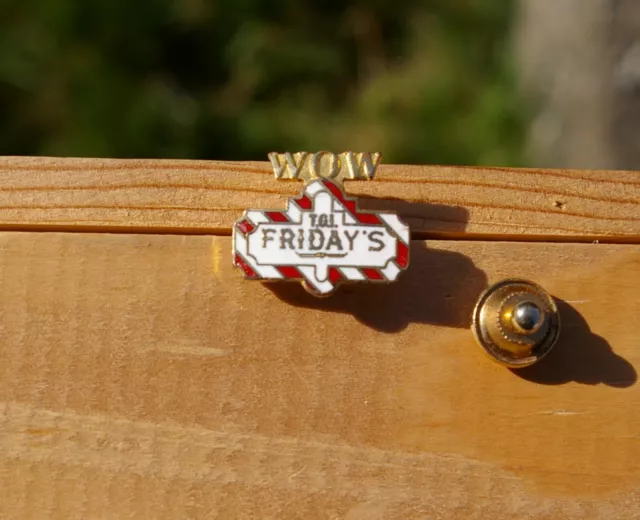 Wow T.G.I. Friday's Restaurant Metal & Enamel Lapel Pin Tie Tack Hat Pinback