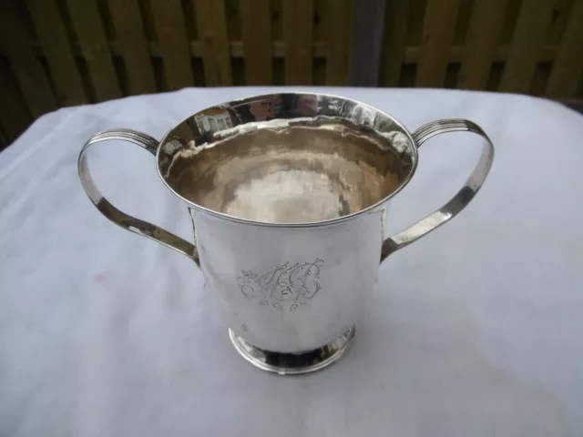 1778 buona tazza argento George 111 grandi segni distintivi 135 g di J Lock