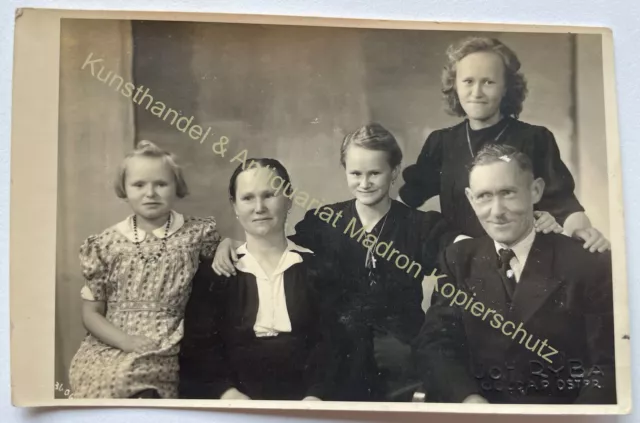 orig. Foto AK Familie Goldap Ostpreußen Fotograf Johann Ryba um 1940
