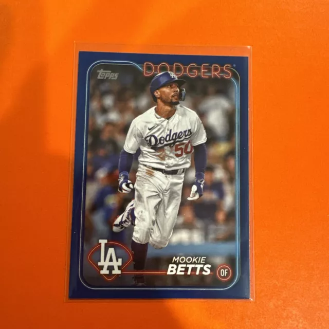 2024 TOPPS SERIES 1 Mookie Betts al dettaglio blu parallelo 250 Los