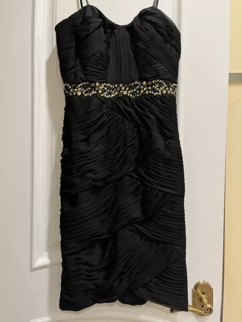 NWOT Adrianna Papell LBD Black Short Evening Formal Dress Beaded Layered Size 6