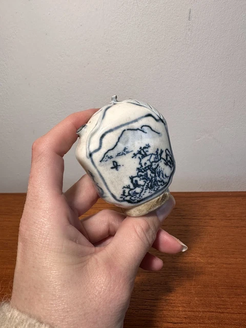 Old Vintage Chinese Japanese Water Dropper Blue & White
