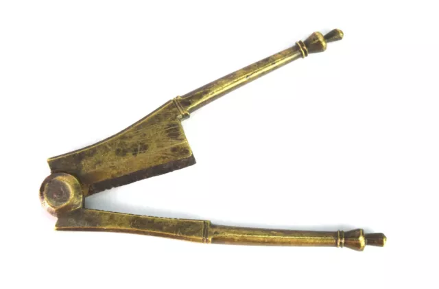 Indian Solid Brass Betel Nut Cutter - Kitchen Decorative Cutting Tool i12-348