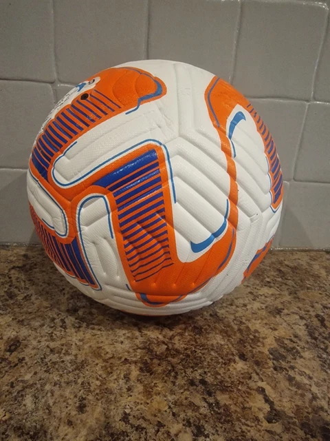 aerow 2 football