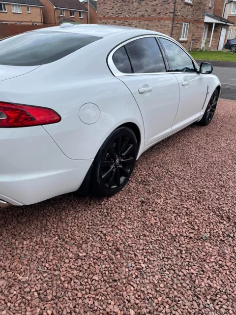 Jaguar XF S Luxury 3.0d V6 auto