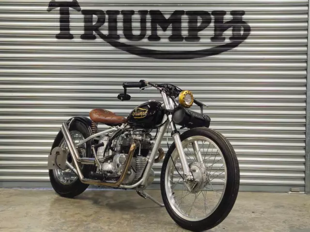 1971 Triumph T100R 500 Hardtail Bobber Custom. Awsome!!! Delivery Available