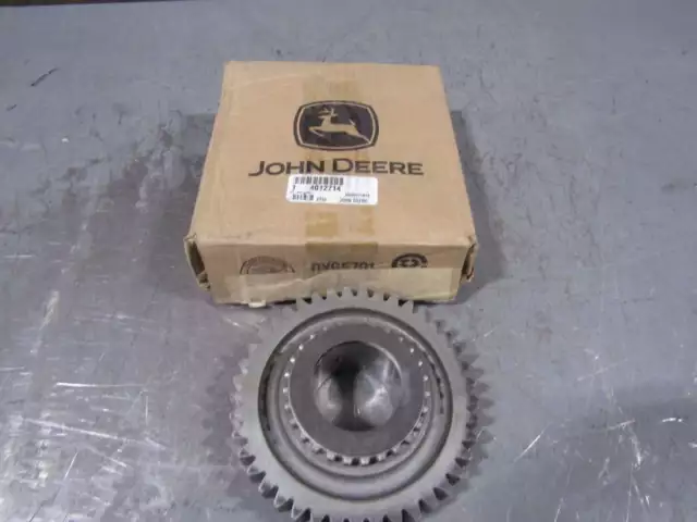 John Deere 4012714  Gear for HMD12700 Transmission
