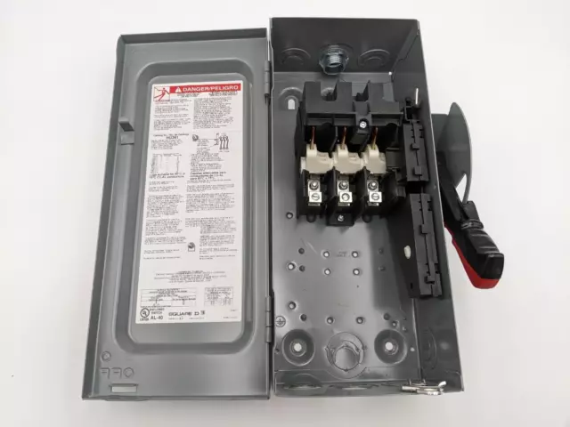 Square D HU361 Safety Disconnect Switch Heavy Duty 30 Amp 600V 3P Stripped Screw
