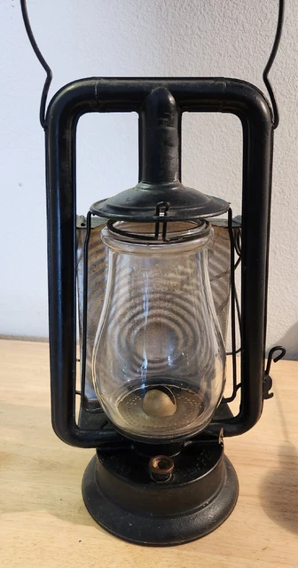 C.T. HAM No. 0 CLIPPER Dash Lantern with Ham 6 Globe C.T. HAM No. 0 CLIPPER Dash Lantern with Ham 6 Globe