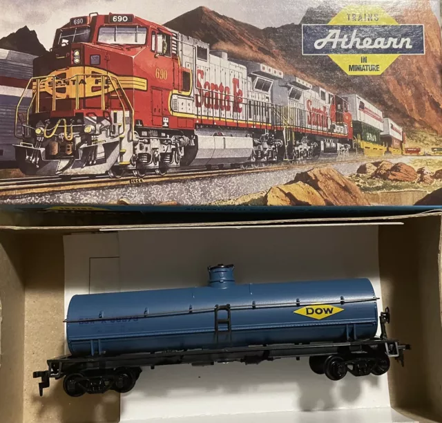 Athearn 40’ Single Dome Chemical Tank Car Dow Ho Scale Brand New