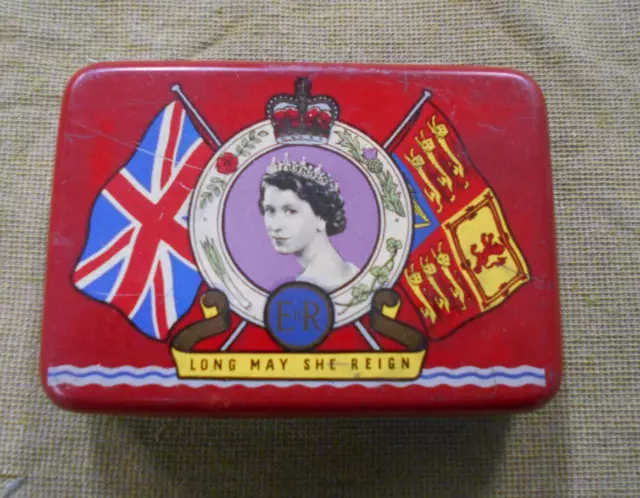 #Cc.    1953  Queen Elzabeth Ii Coronation   Tin  - Oxo