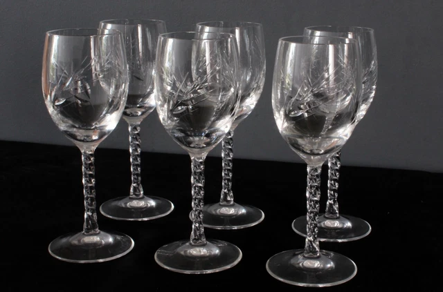 Verre à Vin Personnalisé Maverton – 490 Ml – Cristal Gravé – Cadeau Couple, Anniversaire, Noël – Rouge Et Blanc - 7
