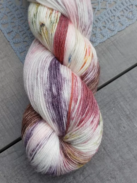 Handgefärbt, 60% Merino, 25% Bambus, 15% Polyamid, 4-fach; 100g / 400m LL 3