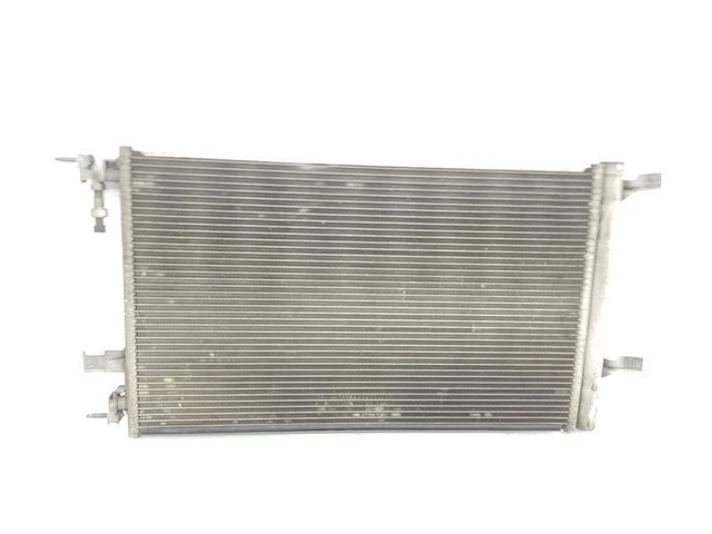 4E0260401K CONDENSATORE / RADIATORE ARIA CONDIZIONATA / 1454627 PER