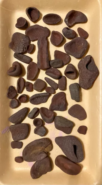 Indian Paint Pots, old artifact, Native American paint pots