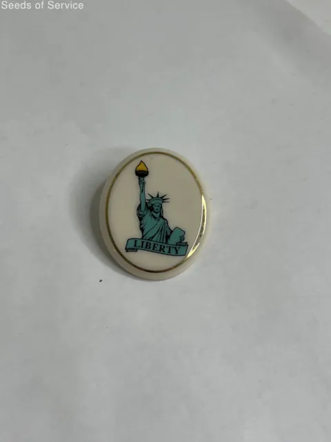 Lenox White Green Statue Of Liberty Pin