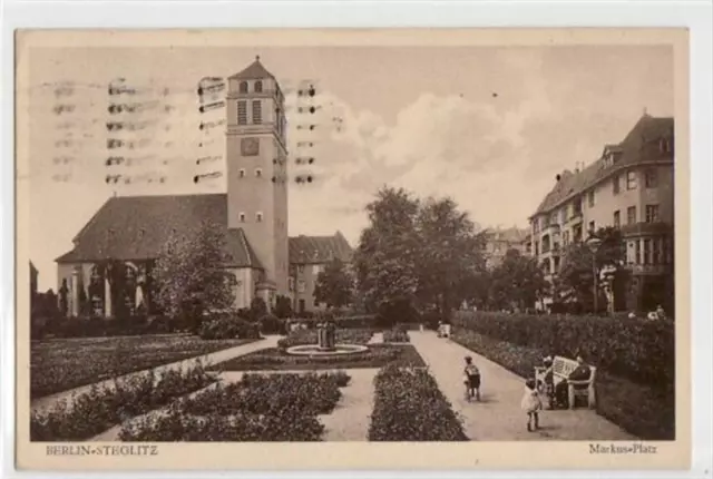 39043712 - Berlin Steglitz mit Markus - Platz gelaufen von 1930. Leichte