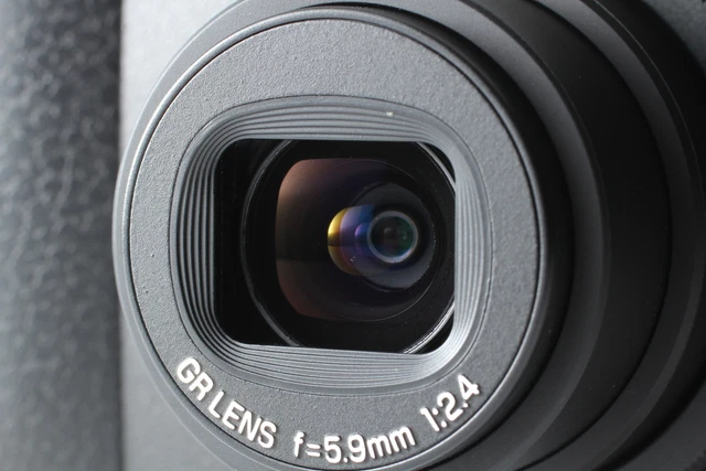 [Near MINT/ Box] Ricoh GR Digital 8.1MP Black Compact Digital Camera From JAPAN 3