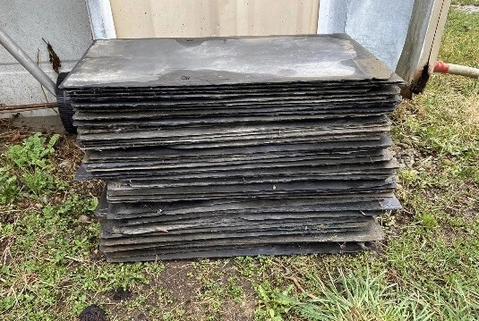 30 Vintage Slate Roofing Tiles 10” x 18 ” pick up only