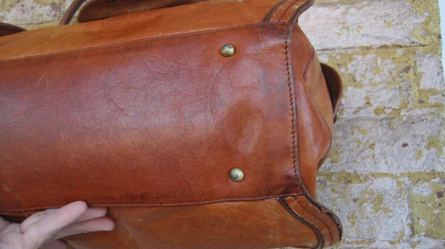 Sondra Roberts Brown Leather Retro Duffel Weekender Satchel Tote Shoulder Bag 10