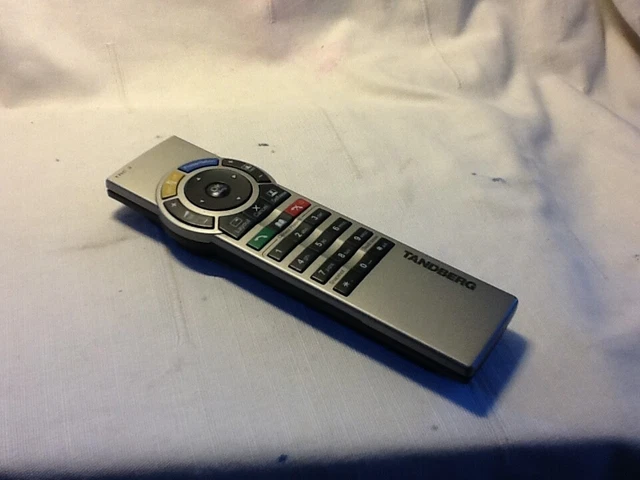 Télécommande Tandberg RC 20 - Ouvert Mais Jamais Utilisée - NEUF