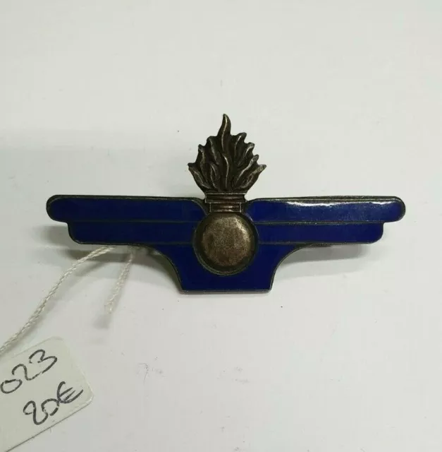 Badge Enamelled Antique Army of / The Gear - REF47023