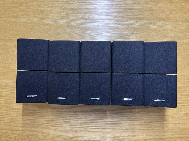 2 Bose Double Cube Acoustimas/Lifestyle Speakers Series Ill Excellent Condition