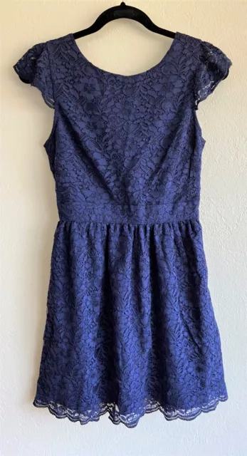 Forever 21 Floral Lace Sleeveless Dress Navy Blue Round Neck Size S Gorgeous