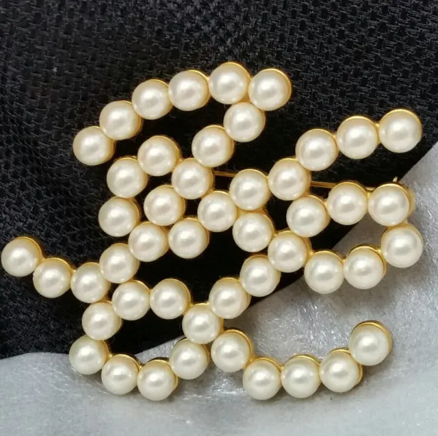 Vintage Rare Karl Lagerfeld Clad Faux Pearls Emblem Logo Gold Tone Pin Brooch
