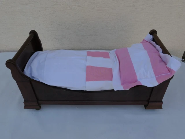 LIT DE POUPÉE en bois capitonné ancien tissu Cadet Roussel EUR