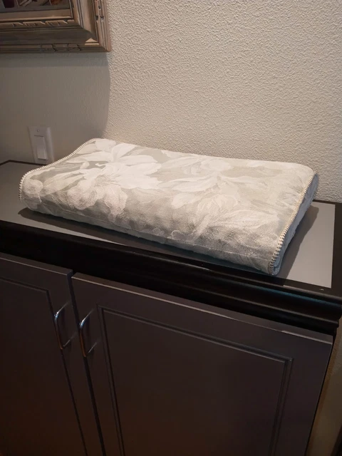 Almohada Nikken Kenko - Tamaño Regular - Usada