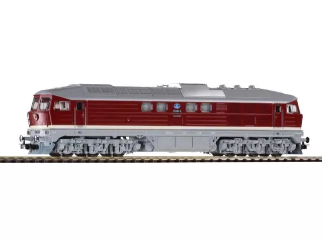 PIKO 59753 Diesellok BR 131 der DR mit Schneepflug, Epoche IV, Spur H0