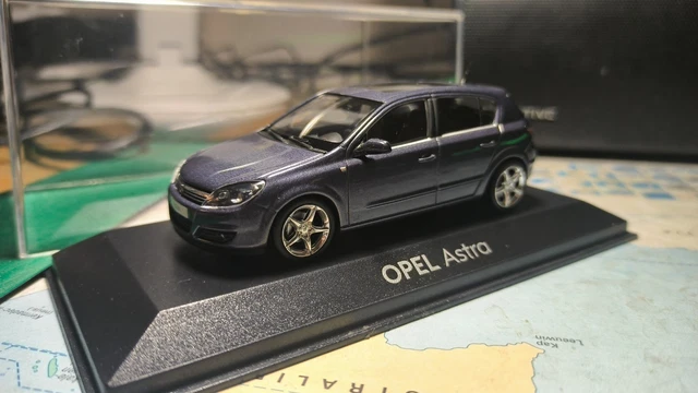 OPEL ASTRA BEIGE METAL MINICHAMPS 1/43 5 PORTES DOORS DIE CAST GERMANY BERLINE h