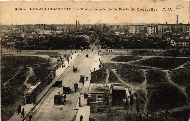 CPA LEVALLOIS-PERRET - Geneal view of the Porte de Courcelles (581777)