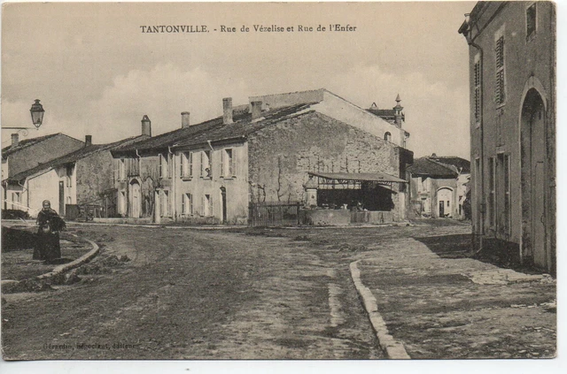 TANTONVILLE - Meurthe & Moselle - CPA 54 - Rue de Vezelise and Rue de l'infer
