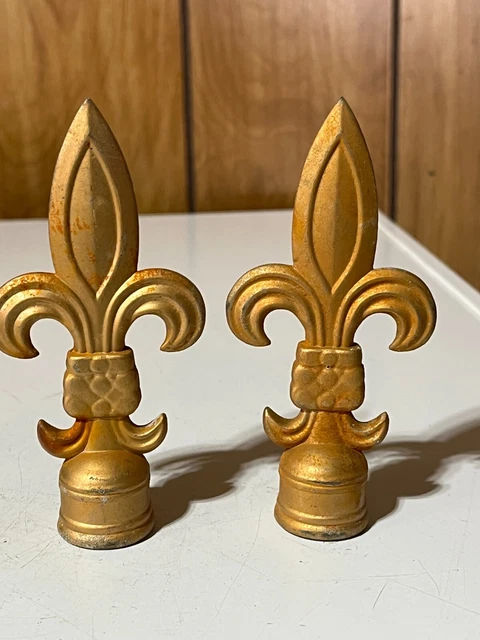 Antique vintage 4 3/8" high aluminum fluer de lis curtain finial parts